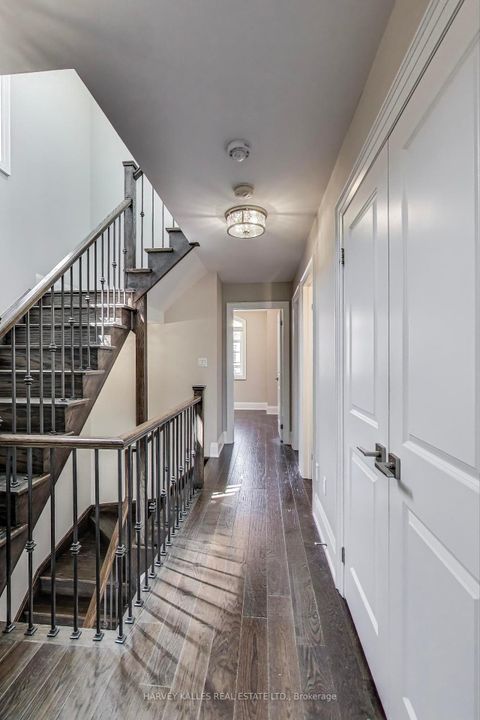 Photo 19 at 37 Ingleside Street, East Woodbridge, Vaughan