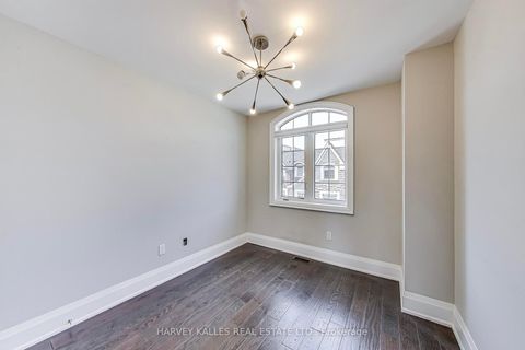 Photo 28 at 37 Ingleside Street, East Woodbridge, Vaughan