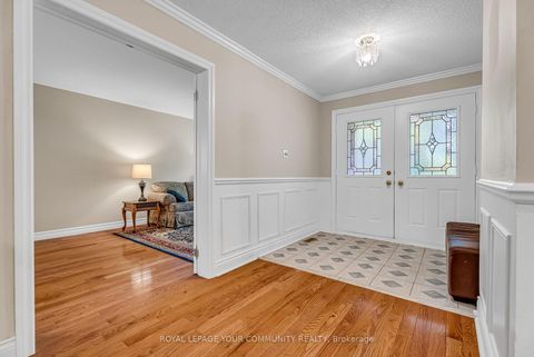 Photo 4 at 55 Lensmith Drive, Aurora Highlands, Aurora