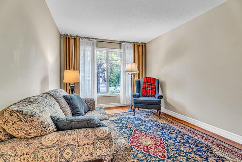 Photo 8 at 55 Lensmith Drive, Aurora Highlands, Aurora