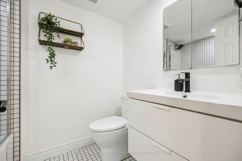 Photo 17 at 107 - 1 Ruttan Street, Dufferin Grove, Toronto