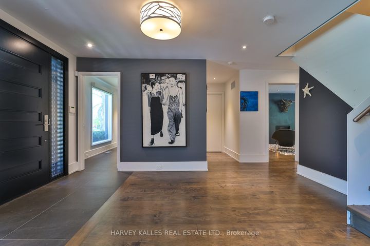 Photo 3 at 4 Kimloch Crescent, Don Mills, Toronto