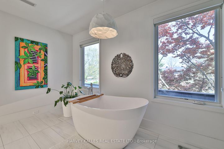 Photo 26 at 4 Kimloch Crescent, Don Mills, Toronto