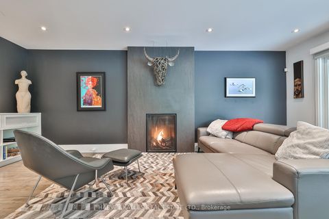 Photo 16 at 4 Kimloch Crescent, Don Mills, Toronto