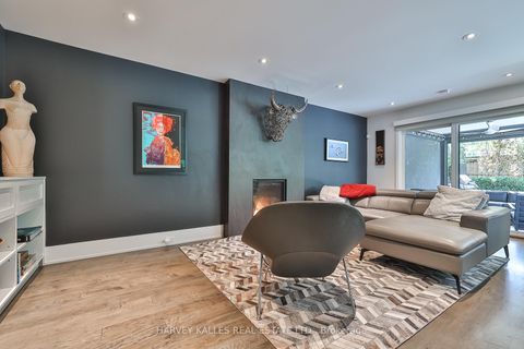 Photo 17 at 4 Kimloch Crescent, Don Mills, Toronto