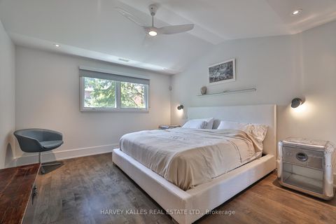 Photo 20 at 4 Kimloch Crescent, Don Mills, Toronto