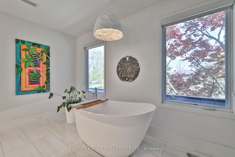 Photo 26 at 4 Kimloch Crescent, Don Mills, Toronto