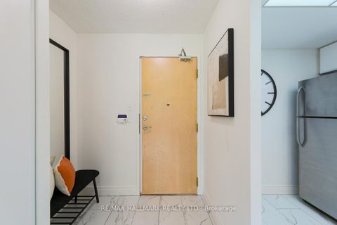 Photo 2 at 385 - 1 Greystone Walk Drive, Kennedy Park, Toronto