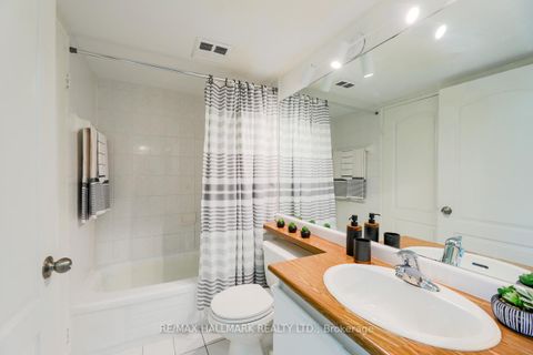Photo 12 at 385 - 1 Greystone Walk Drive, Kennedy Park, Toronto