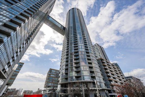 Photo 1 at 2805 - 21 Iceboat Terrace, Waterfront Communities C1, Toronto