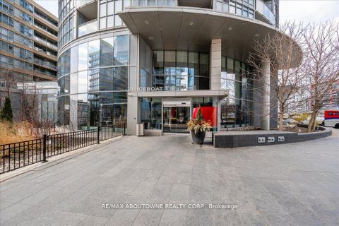 Photo 2 at 2805 - 21 Iceboat Terrace, Waterfront Communities C1, Toronto