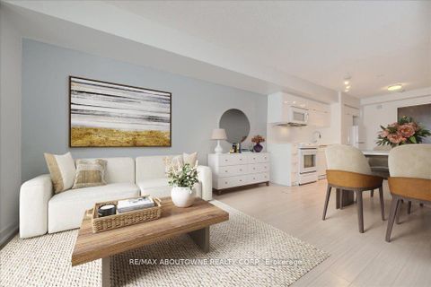 Photo 5 at 2805 - 21 Iceboat Terrace, Waterfront Communities C1, Toronto