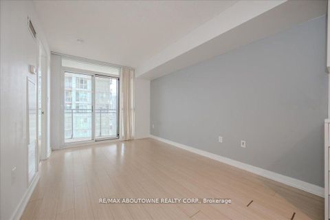 Photo 7 at 2805 - 21 Iceboat Terrace, Waterfront Communities C1, Toronto