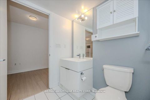 Photo 15 at 2805 - 21 Iceboat Terrace, Waterfront Communities C1, Toronto