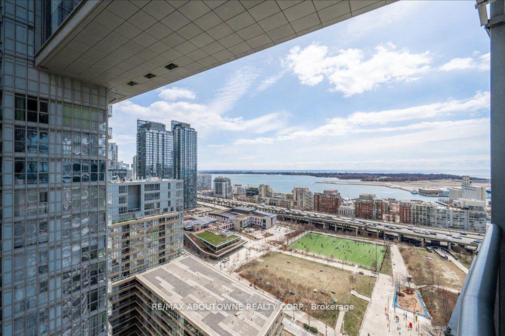 2805 - 21 Iceboat Terrace, Waterfront Communities C1, Toronto 