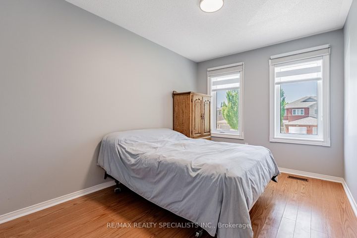 Photo 17 at 6435 Hampden Woods Road, Lisgar, Mississauga