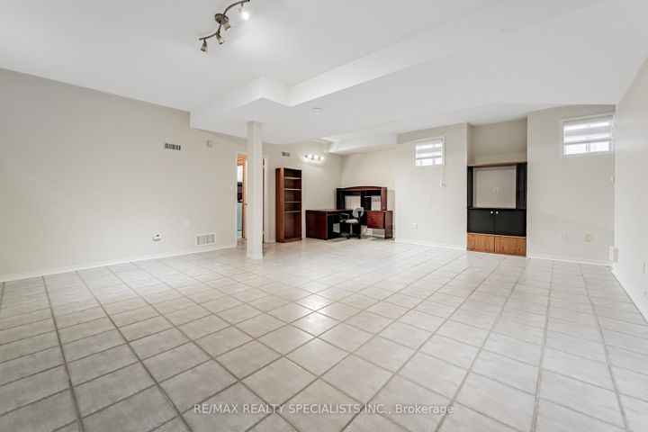 Photo 21 at 6435 Hampden Woods Road, Lisgar, Mississauga