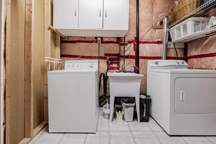 Photo 23 at 6435 Hampden Woods Road, Lisgar, Mississauga