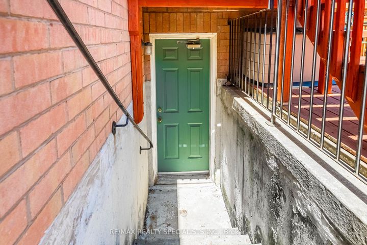 Photo 26 at 6435 Hampden Woods Road, Lisgar, Mississauga