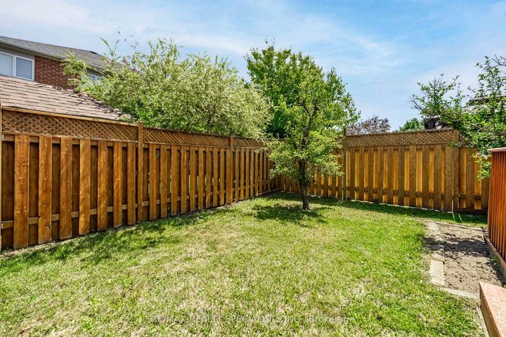 Photo 32 at 6435 Hampden Woods Road, Lisgar, Mississauga
