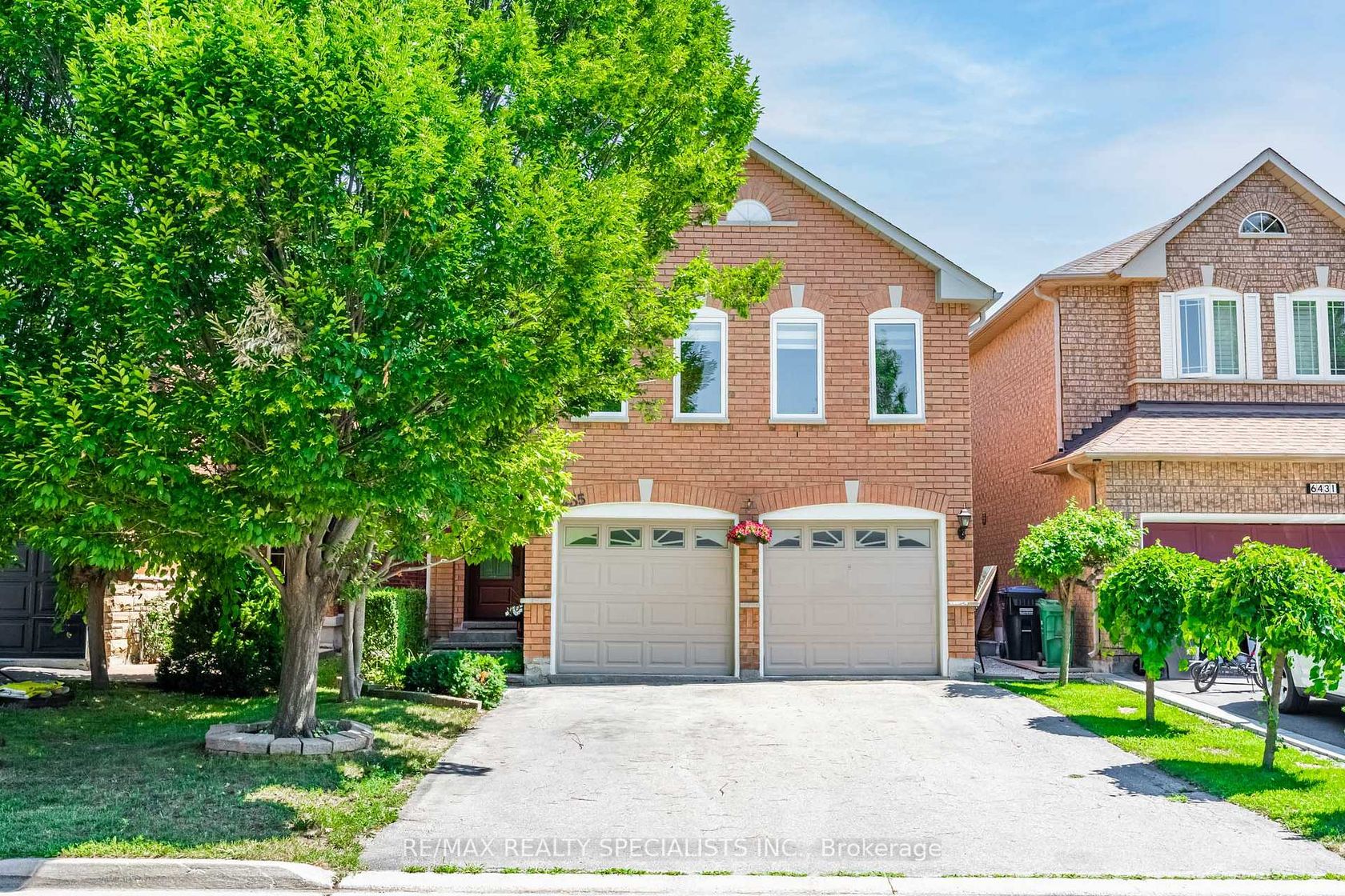 6435 Hampden Woods Road, Lisgar, Mississauga by Loree Meneguzzi Real Estate 6435 Hampden Woods Road, Lisgar, Mississauga