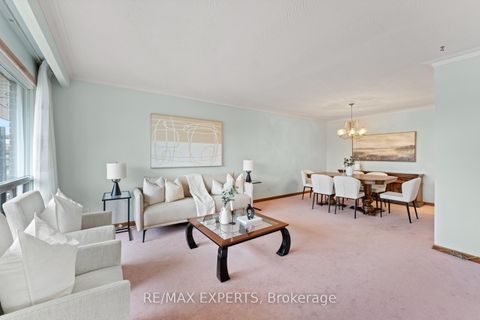 Photo 11 at 126 Ardwick Boulevard, Humbermede, Toronto