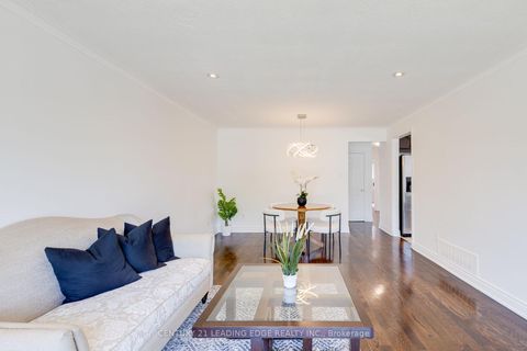 Photo 5 at 83 MARILAKE Drive, Malvern West, Toronto