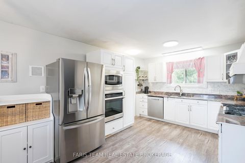 Photo 7 at 6234 Yonge Street, Churchill, Innisfil Photo 7 at 6234 Yonge Street, Churchill, Innisfil