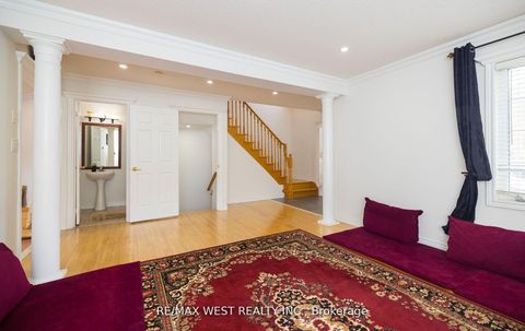Photo 17 at 56 Meadow Oak Place, Pelmo Park W4, Toronto