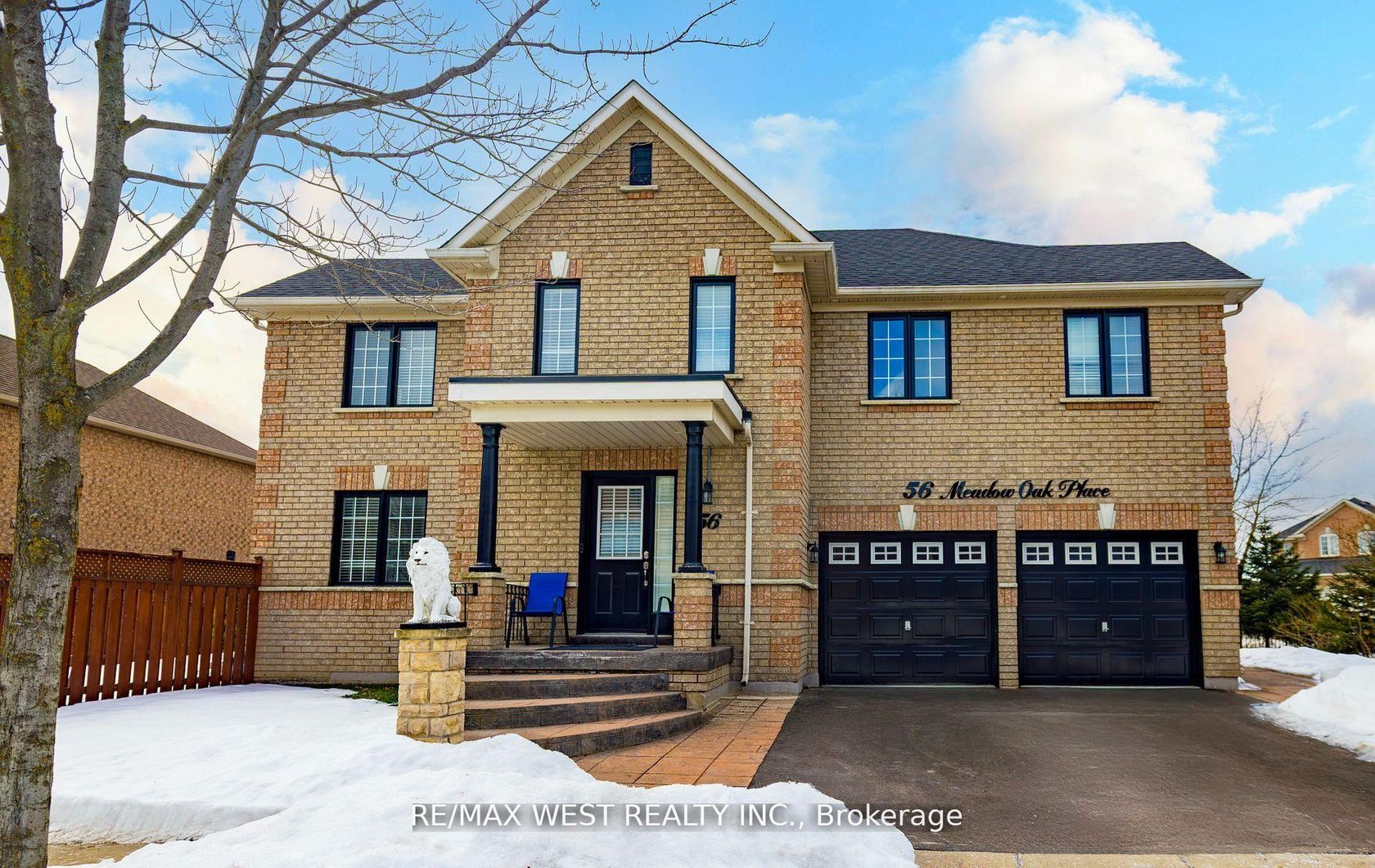 56 Meadow Oak Place, Pelmo Park W4, Toronto 