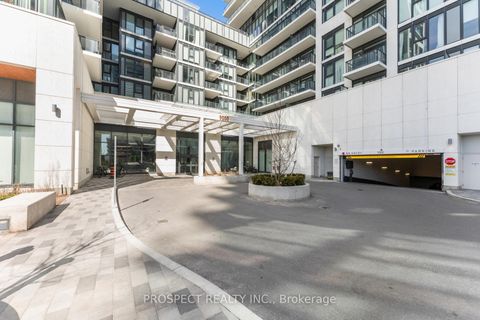 Photo 3 at 708 - 9000 Jane Street, Vellore Village, Vaughan