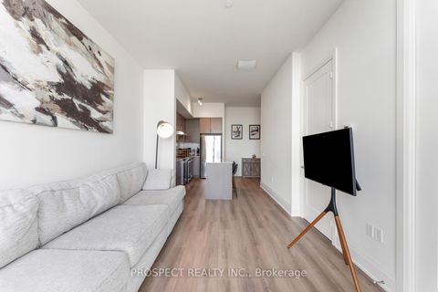 Photo 20 at 708 - 9000 Jane Street, Vellore Village, Vaughan