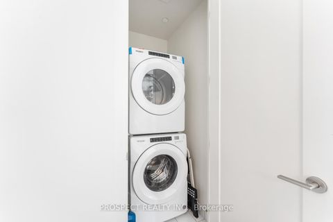 Photo 24 at 708 - 9000 Jane Street, Vellore Village, Vaughan