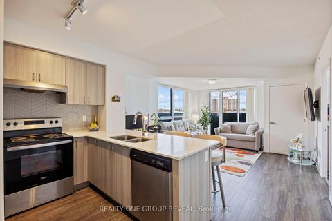 Photo 2 at 313 - 1 Falaise Road, West Hill, Toronto