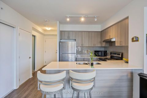 Photo 10 at 313 - 1 Falaise Road, West Hill, Toronto