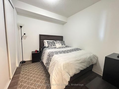Photo 17 at 313 - 1 Falaise Road, West Hill, Toronto