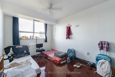 Photo 10 at 907 - 10 Stonehill Court, L'Amoreaux, Toronto