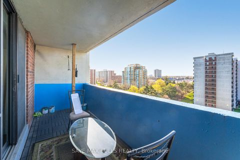 Photo 14 at 907 - 10 Stonehill Court, L'Amoreaux, Toronto