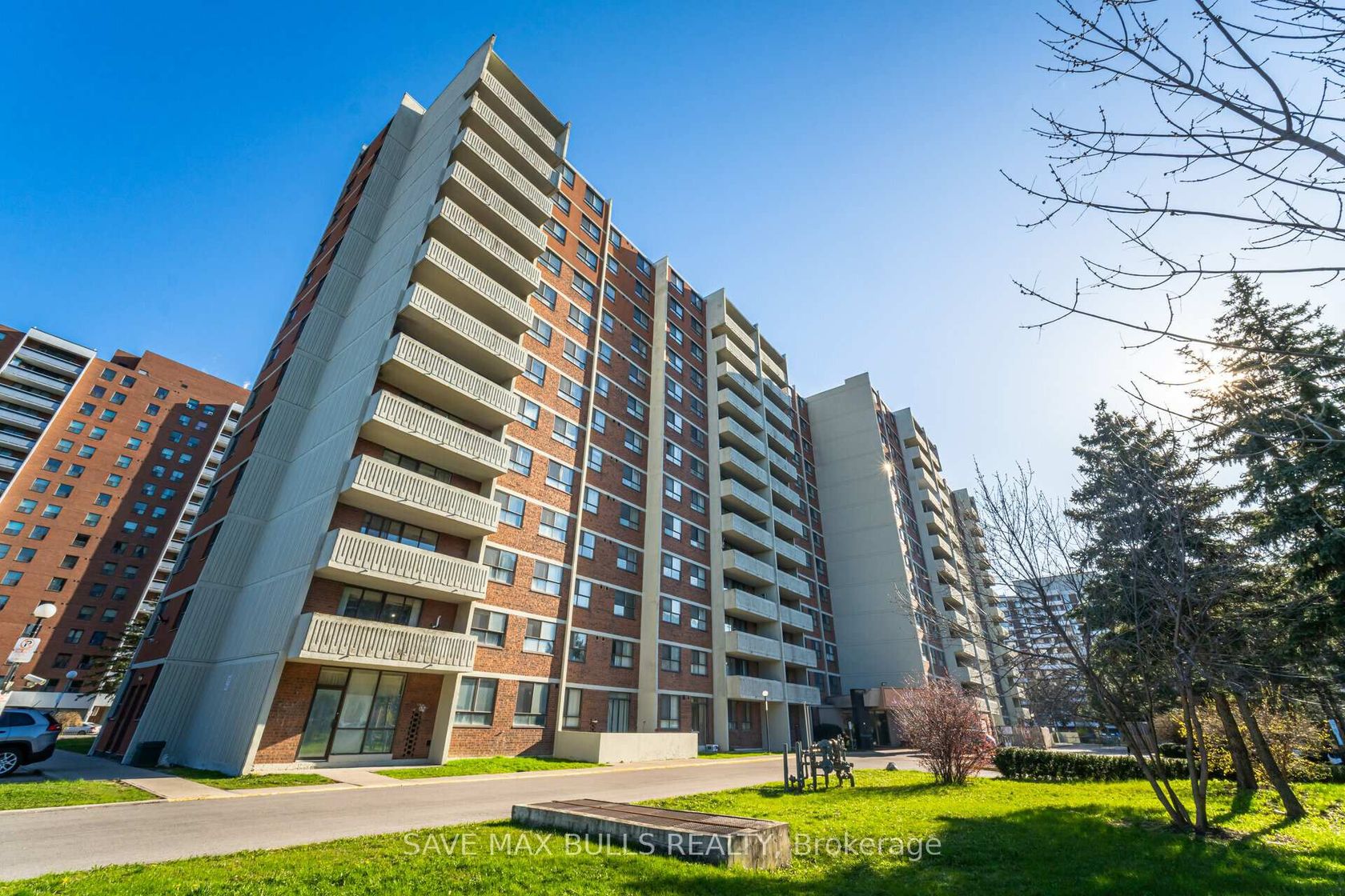 907 - 10 Stonehill Court, L'Amoreaux, Toronto 