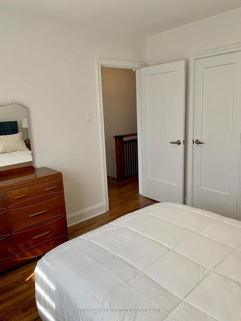 Photo 19 at 420 Jane Street, Lambton Baby Point, Toronto