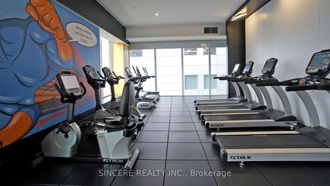 Photo 3 at 1811 - 125 Peter Street, Waterfront Communities C1, Toronto