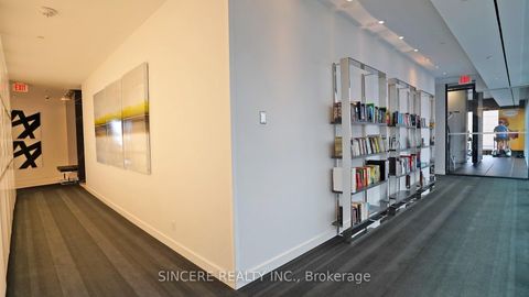 Photo 10 at 1811 - 125 Peter Street, Waterfront Communities C1, Toronto