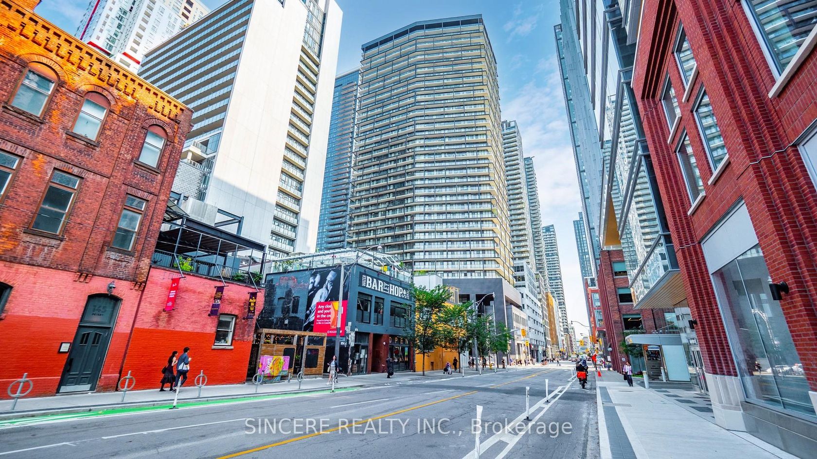 1811 - 125 Peter Street, Waterfront Communities C1, Toronto 
