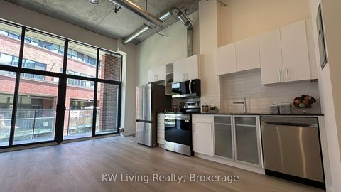Photo 7 at 318 - 363 Sorauren Avenue, Roncesvalles, Toronto