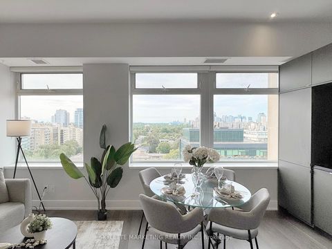 Photo 17 at 1128 - 111 St Clair Avenue W, St. Clair, Toronto
