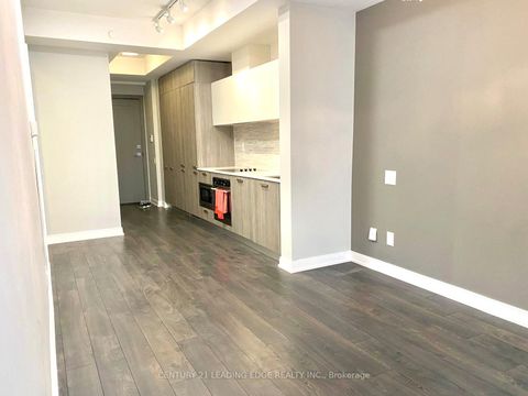 Photo 10 at 709 - 50 CHARLES Street E, Yonge Corridor, Toronto