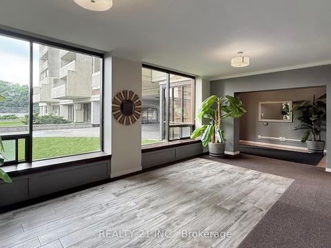 Photo 6 at 2511 - 5 Massey Square, Crescent Town, Toronto
