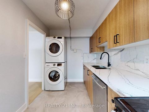 Photo 18 at 2511 - 5 Massey Square, Crescent Town, Toronto