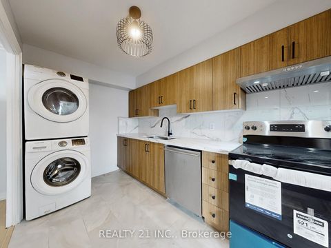 Photo 19 at 2511 - 5 Massey Square, Crescent Town, Toronto