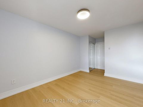 Photo 24 at 2511 - 5 Massey Square, Crescent Town, Toronto